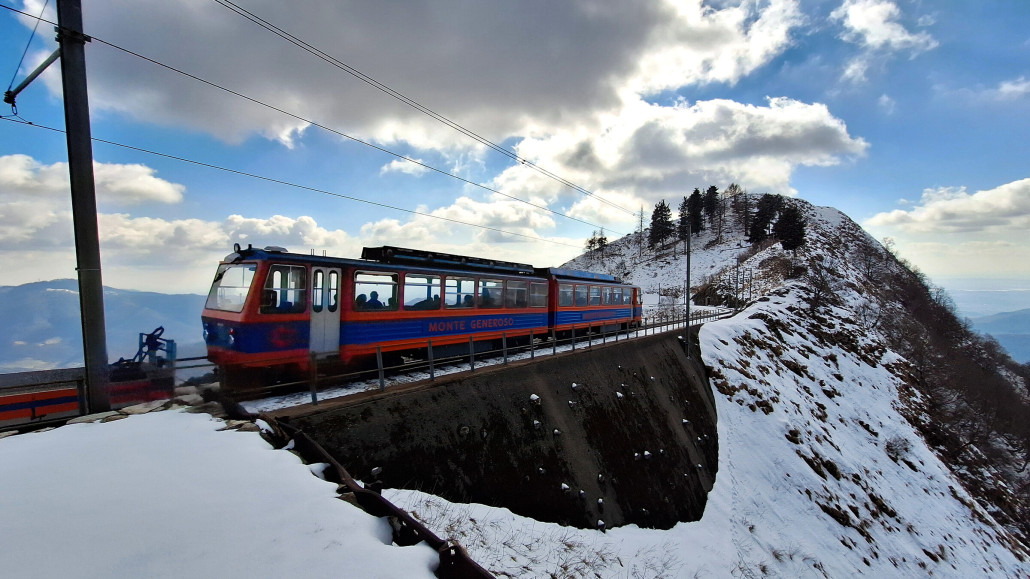 Kühn trassierte Bahn über die Gipfel