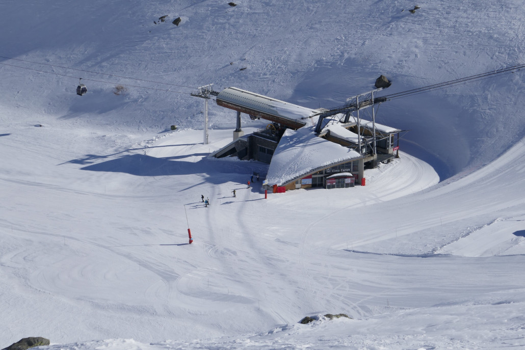 Cime Caron PB: Auch an der Talstation fehlt die Kabine.