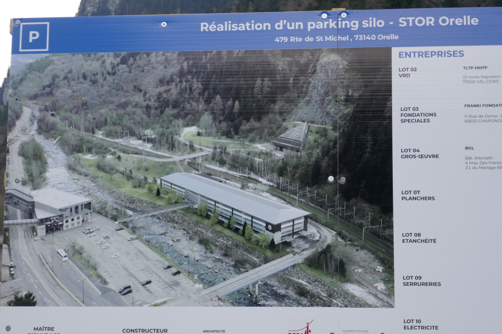 Info Parkdeck EUB Orelle. Eine sinnvolle Investition aus meiner Sicht, weil es aktuell zu wenige Parkplätze dort gibt.