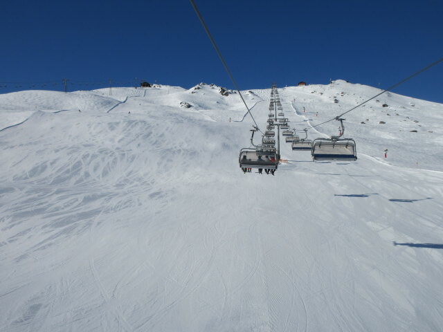 6-CLD-B Madrisella, darunter die Piste 42