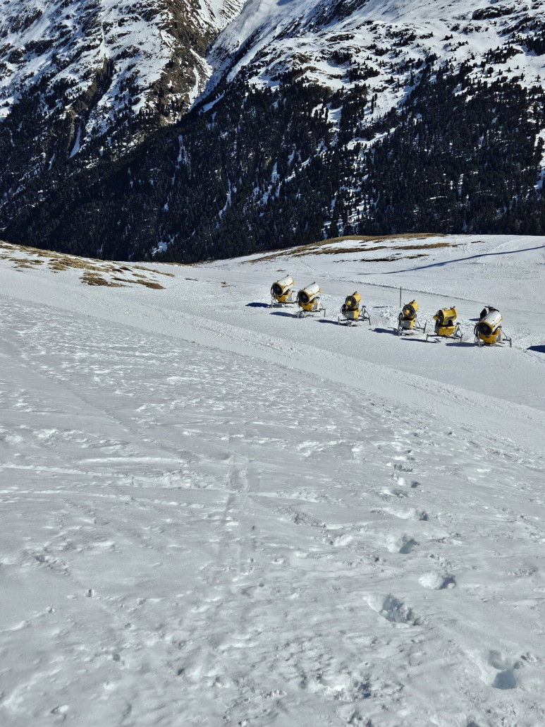 obwohl das Gebiet ja so hoch liegt (1900-2650) wäre ohne die Jungs da heuer wohl nicht viel gegangen