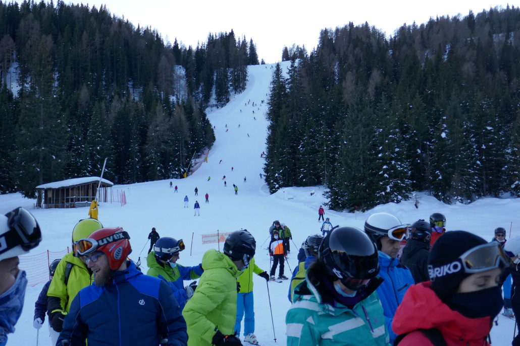 Rote Piste von Madonna Richtugng Folgarida am steilsten Abschnitt