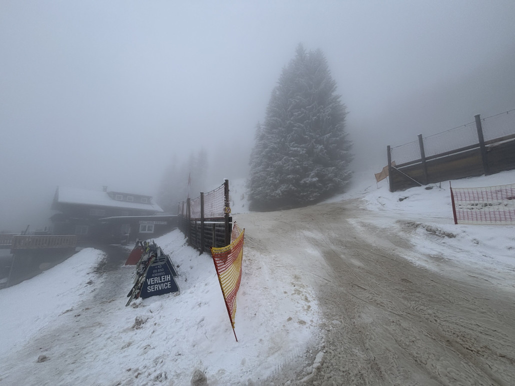 Bis zum Kropfen. Lange geht das auch nicht mehr gut