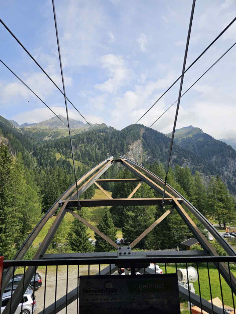 Blick von der Talstation Richtung Mittelstation.