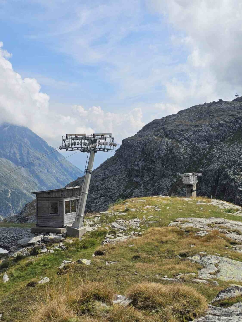 Die hohe Roba-Anzahl macht allerdings Sinn, denn bis zur Bergstation geht's wieder etwas bergab.