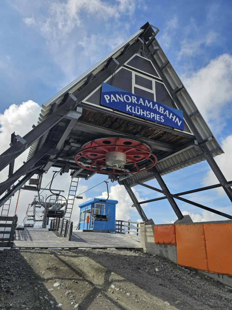 Die Bergstation aus der Nähe betrachtet...