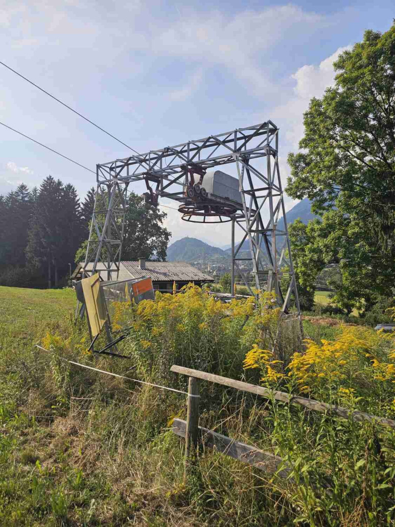 Talstation mit Liftomat.