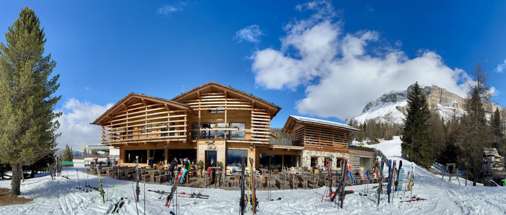 La Crusc kannst du gut fahren und toll Pause machen