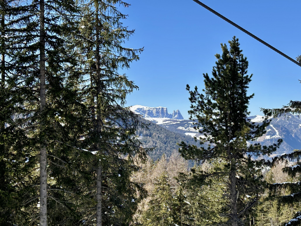 Blick aus der 2SB Val zum Schlern