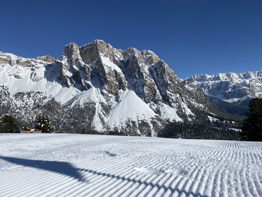 Allein die Einfahrt zeigt wie wenig hier gefahren wird, dabei war sie super griffig