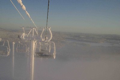 4er Sessellift zum höchsten Punkt (nach hinten fotografiert)