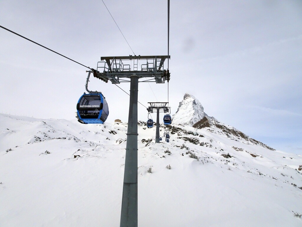 Da ist es in seiner vollen Pracht