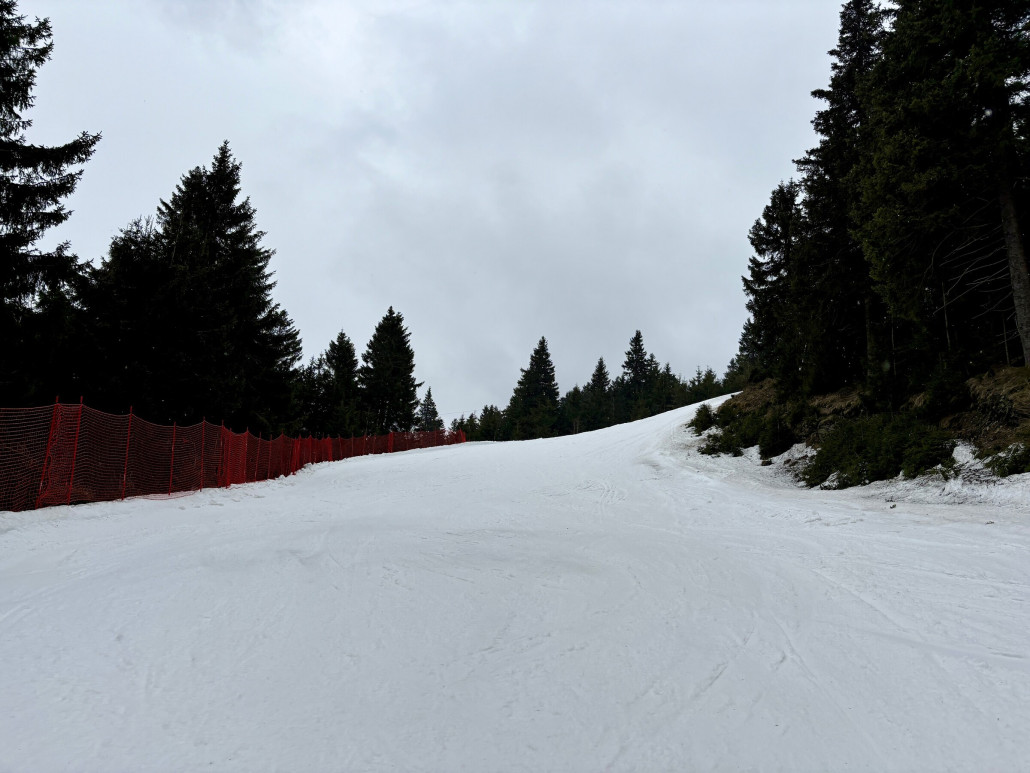 Einzige dünne Stelle hier zwischen den beiden Kurven...