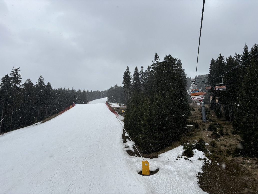Gestern ein paar Schneeschauer, bis morgen könnten zwischen 10 und 20cm zusammenkommen