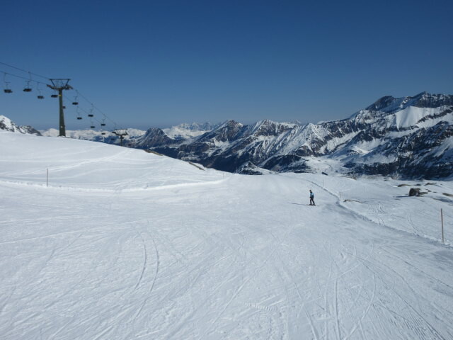 Medelzabfahrt, links der 2-CLF Medelz