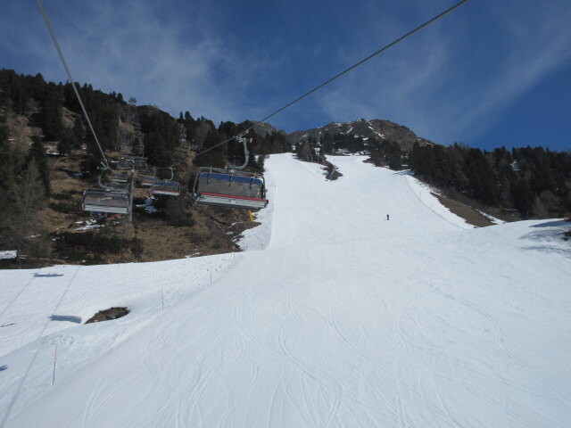 6-CLD-B Schaidberg, darunter die Piste 2e (links) und 2a (rechts)