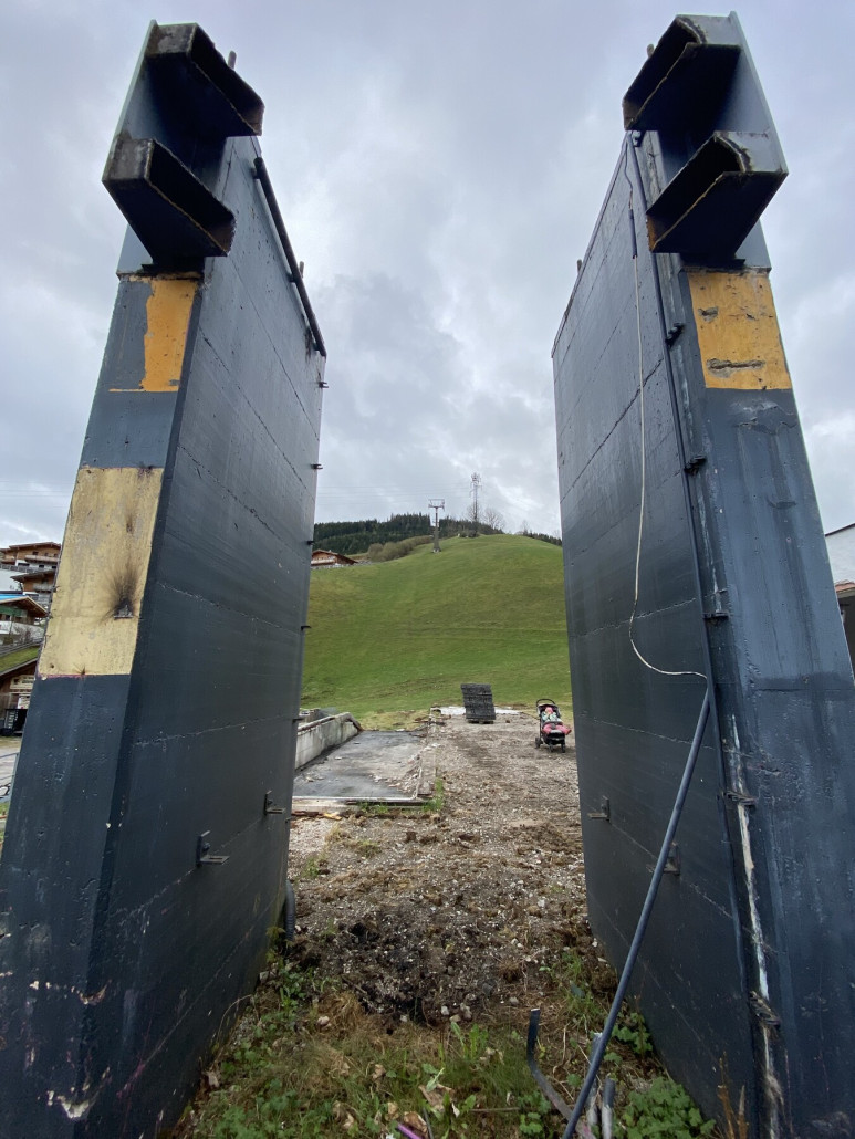 Nochmal die Betonpfeiler der Abspannung