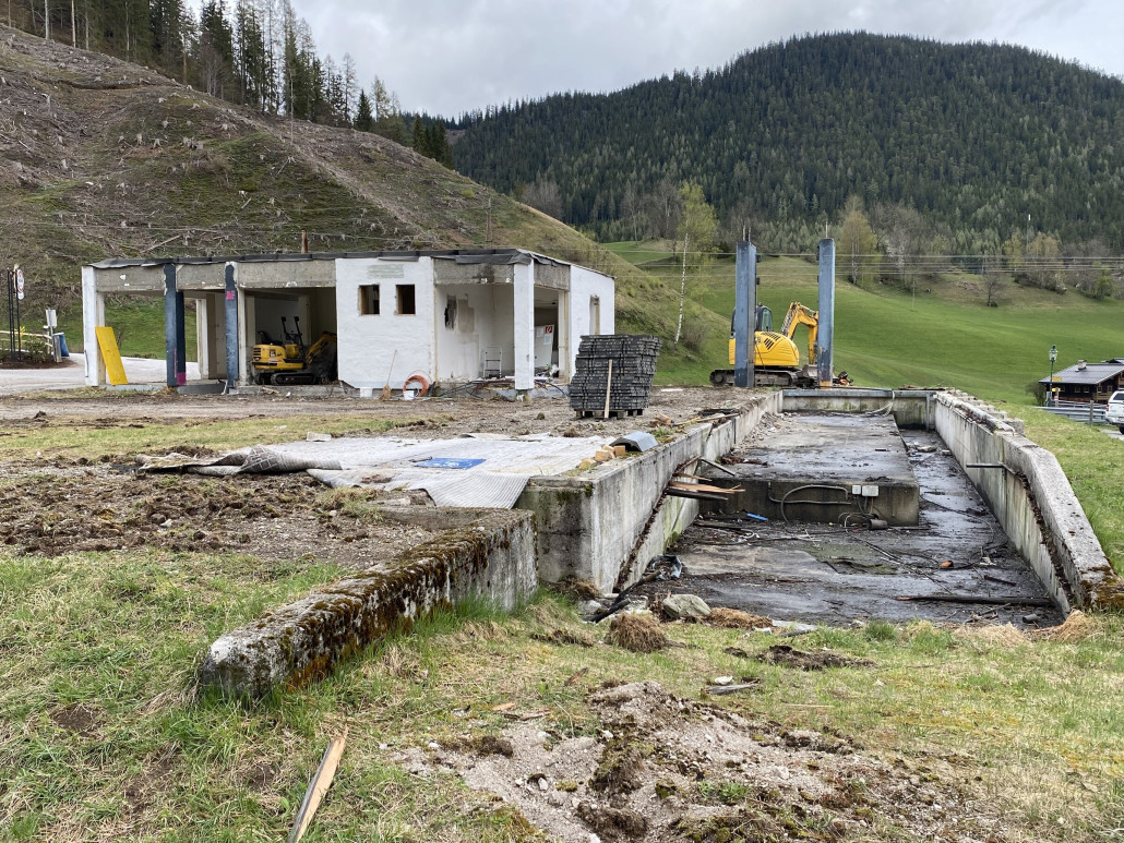 Blick zurück … man erkennt, warum die Grube so gestunken hat