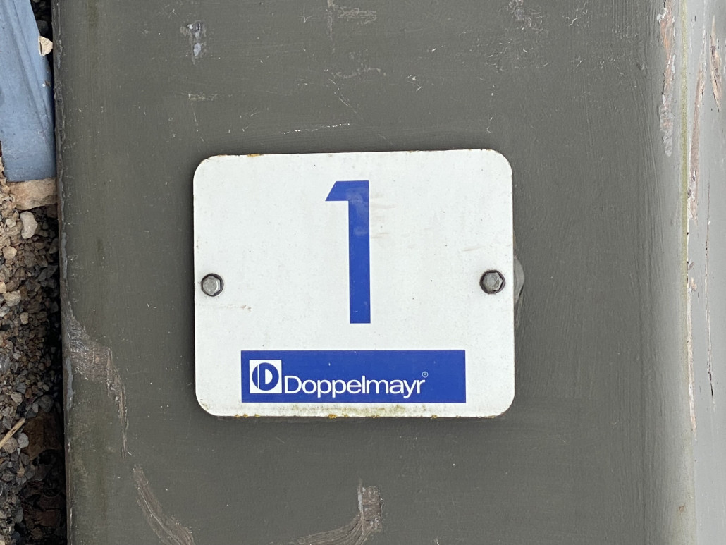 Die Nr. 1 war auch noch da, wohl mit das Neueste an der Bahn