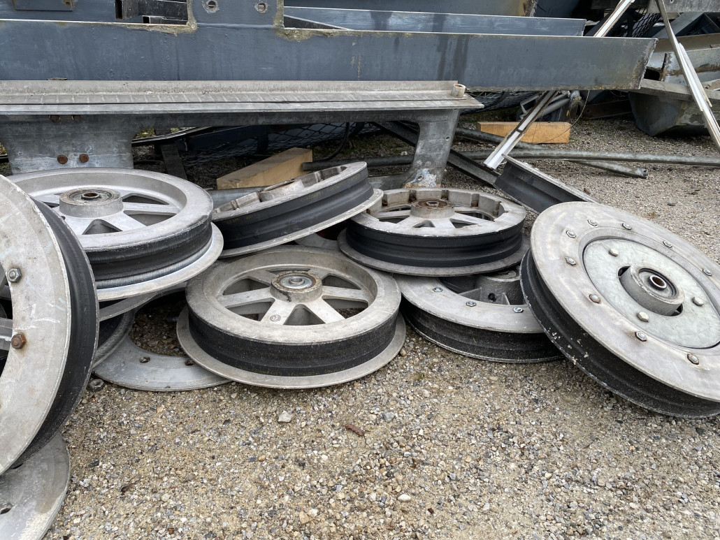 Weitere Rollen fristen das letzte Dasein