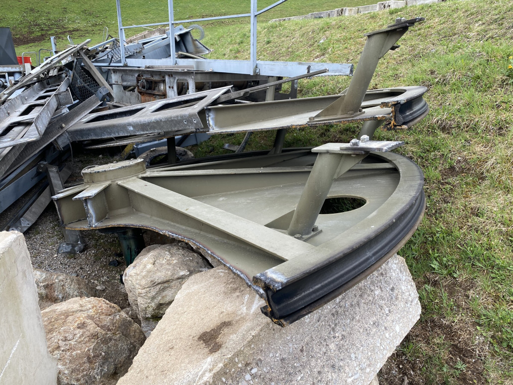 Die Umlenkung wurde auseinandergeschweißt