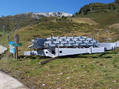 Teile für de neue 8er Sesselbahn sind auch schon oben