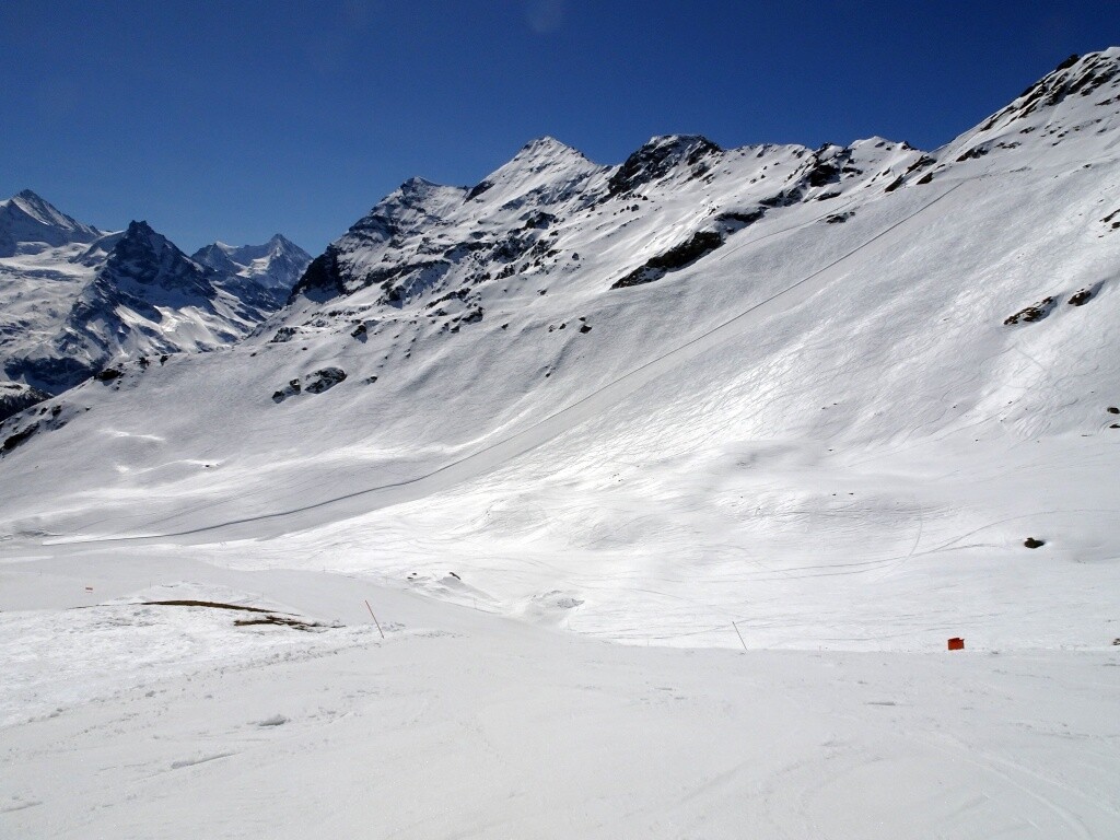 Piste Skiathlon, hinten die Barthélémy.