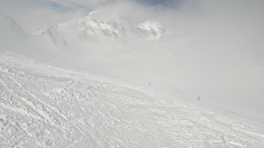 Friday. Windachferner. Red 6 slope. A little bit of sun.