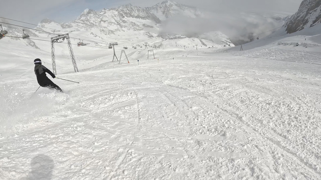 This is the end of cloudy weather period. Next report will be full of sun :-)