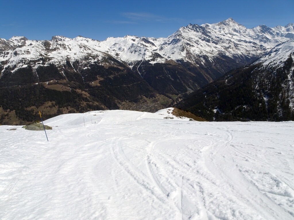 Auf die Chaché, auch sulzig, aber nicht zerfahren. Ging etwa eine Stunde später in die Sommerpause. Der Weg unten war schon sehr dünn.