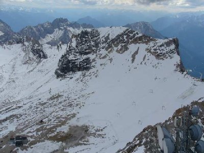 Gletscher Lifte auf dem Zugspitzplatt.jpg