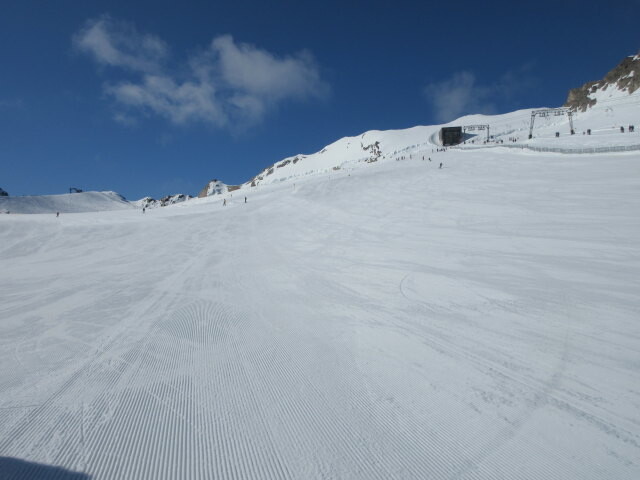 Gletscherpiste 2, rechts die 2-SL Kitz