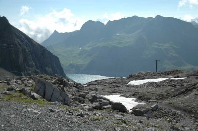 Blick von Totalphütte zur Lünersee und Materialseilbahn.