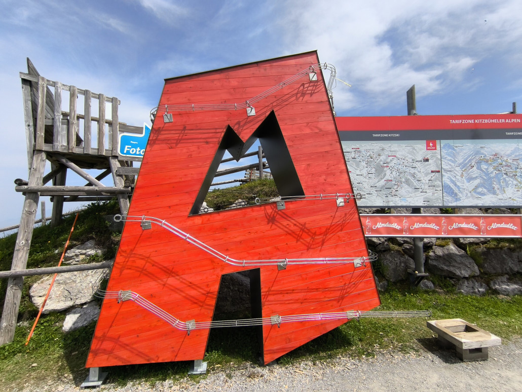 Neues Kugelbahnelement