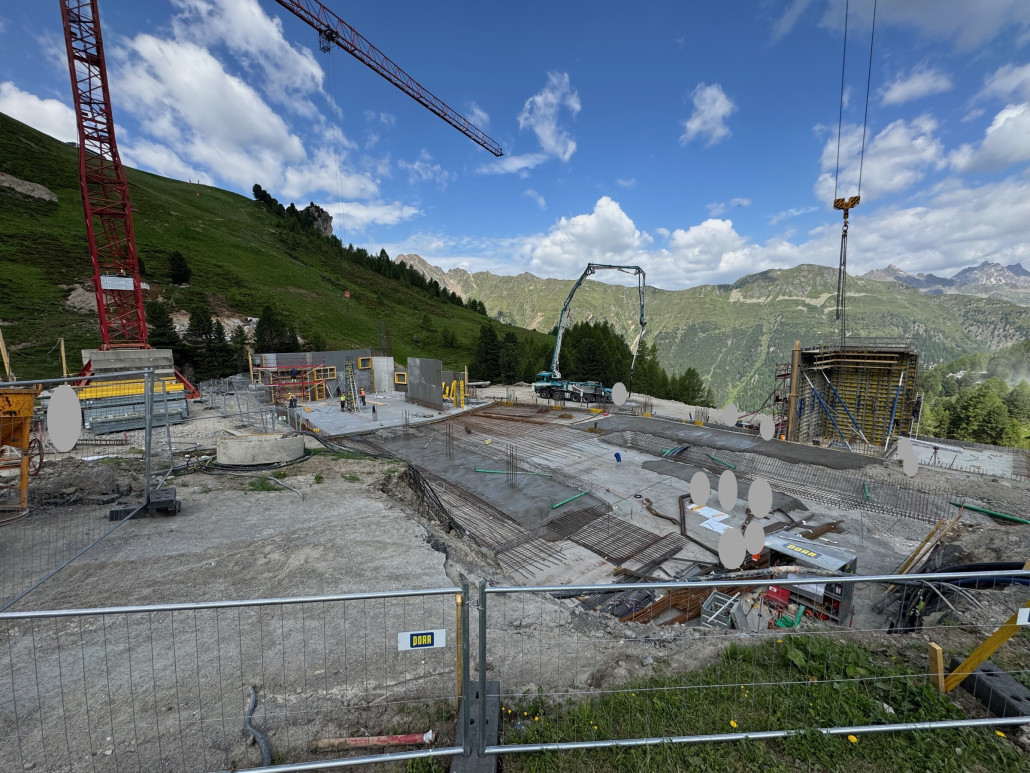 Talstation 8-CLD/B-H C1 Höllboden und 8-CLD/B-H C3 Sassgalun