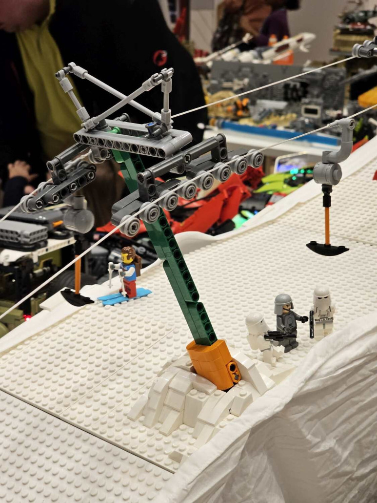 "Wir haben die Wüste... den Schnee durchkämmt, Sir!"