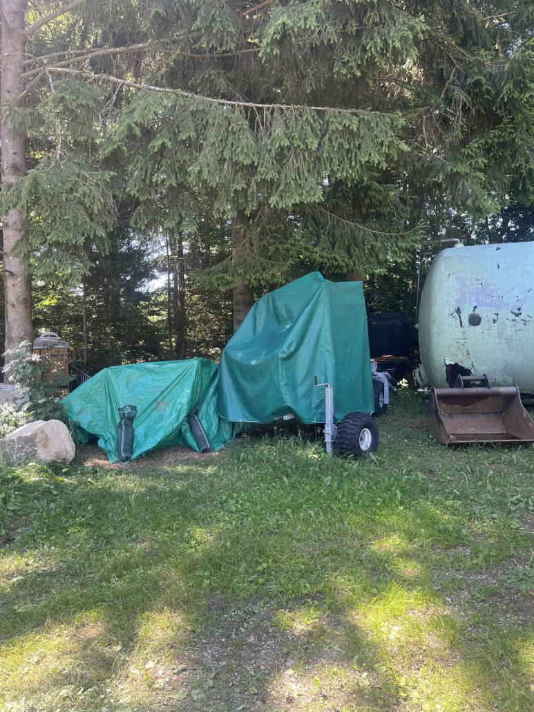 Zweite Schneekanone - abgedeckt