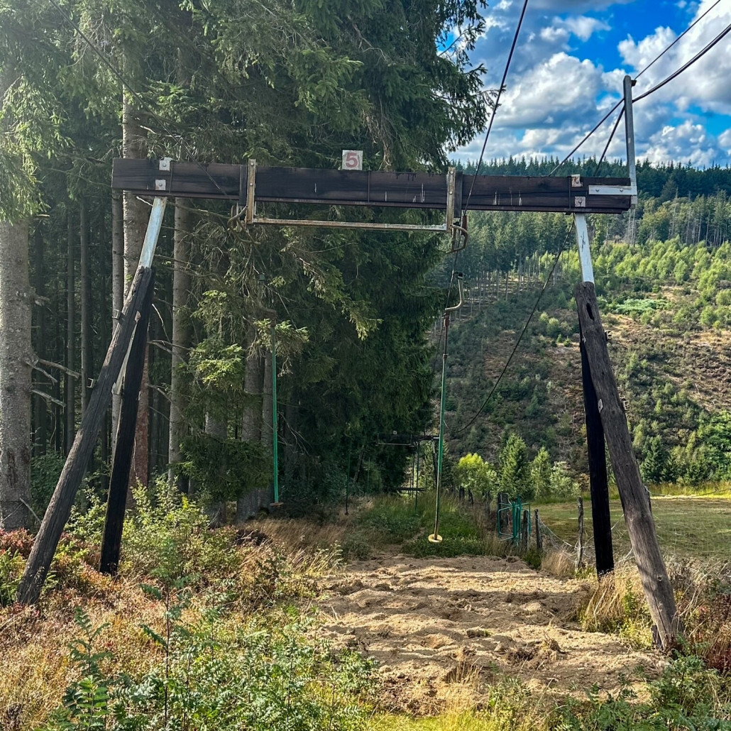 Aufgebügelter Gazon 2 im Bereich des Steilhangs