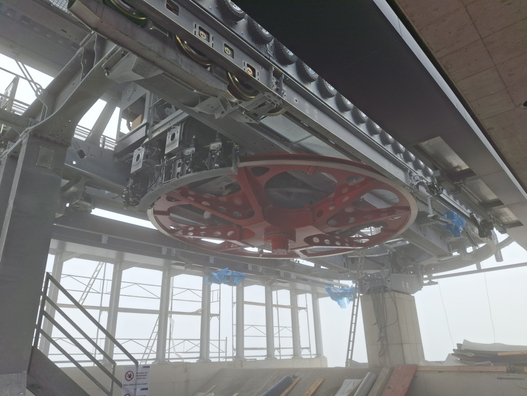 Die Bergstation von unten.