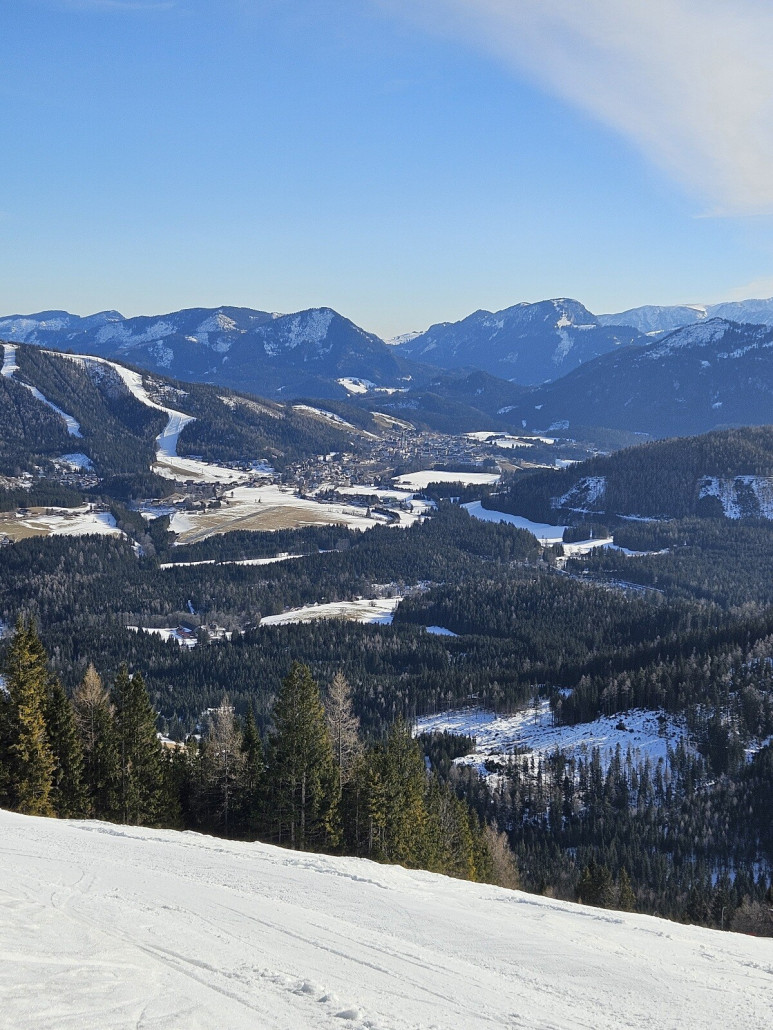 Bürgeralpe Mariazell, wenn ich es richtig mitbekommen hab, gab es da wohl in dem Jahr auch gröbere Probleme..