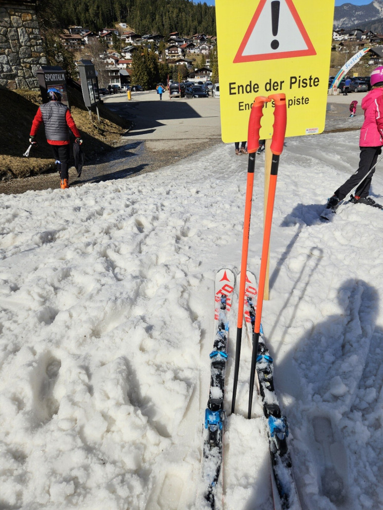 Fazit: ein etwas anderer Schitag. Nochmals danke an den netten Liftler am Katzenkopf.<br />Und auch das Sulzsurfen am Gschwandtkopf war ausgesprochen cool. Gerne mal wieder.