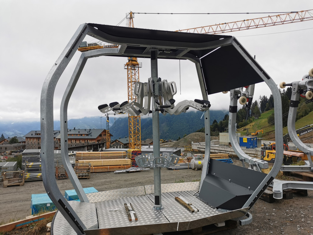 Bissl Overengineering. Und nachdem nur jedes 5. FBM im Sommer ein Bikecab sein soll, frag ich mich nach der wirklichen Wirkung, die vermutlich durch Verwirrung beim Be und Entladen gedämpft wird. Damit ist aber wiederrum klar das Bikes auch in die Kabinen kommen.