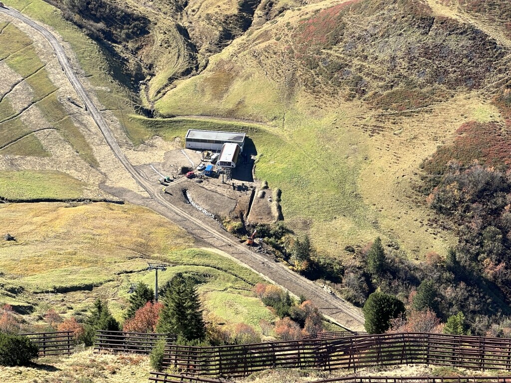 Bereich Zwerenalp Talstation