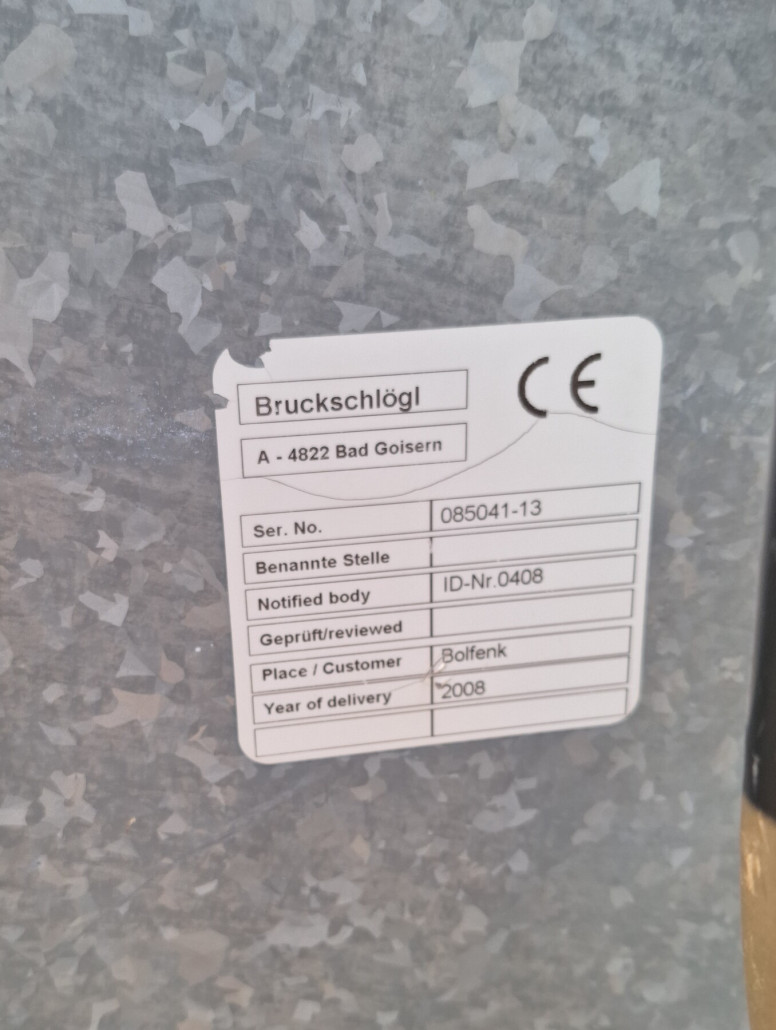 Plakette auf dem Schlepplift