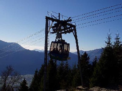 Eine der beiden letzten Portalstützen