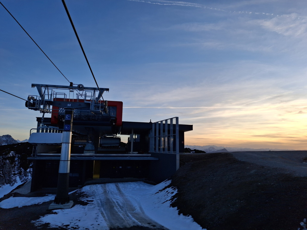 Ankunft mit Sonnenuntergang