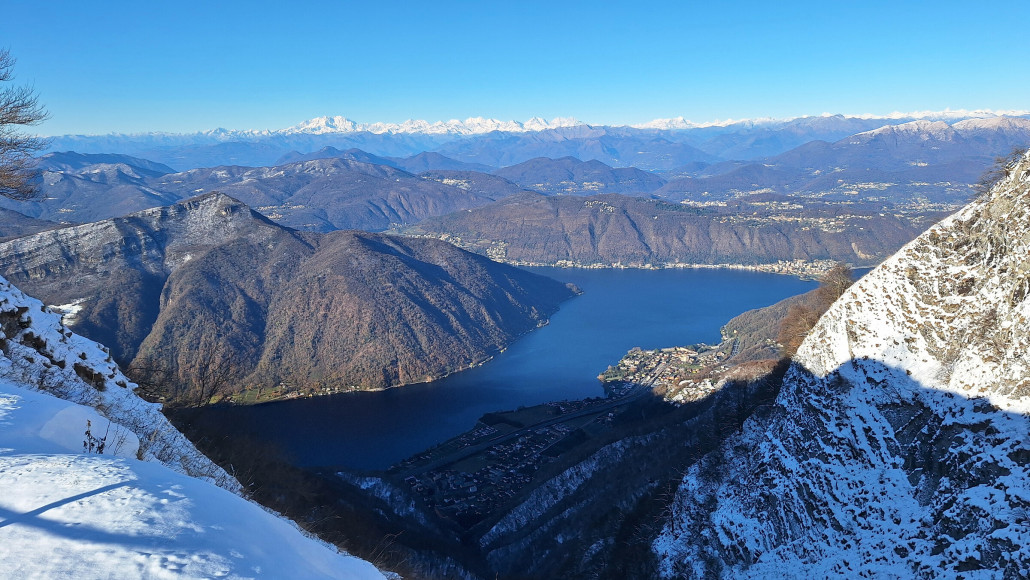 Lago di Lugano mit Melano und Maroggia