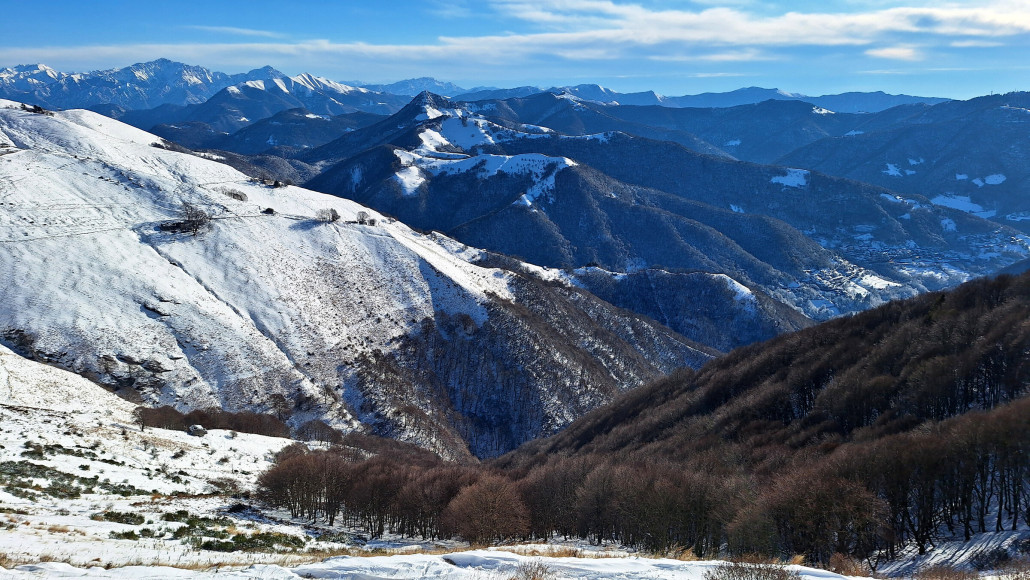 Valle di muggio mit Blick in die Bergamasker Alpen