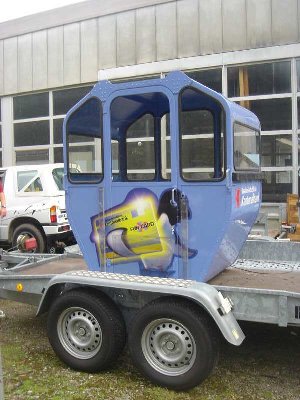 nun ist die Kabine auf dem Anhänger