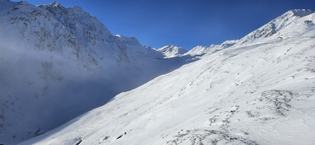 WhatsApp Image 2025-11-27 at 09.37.33.jpeg